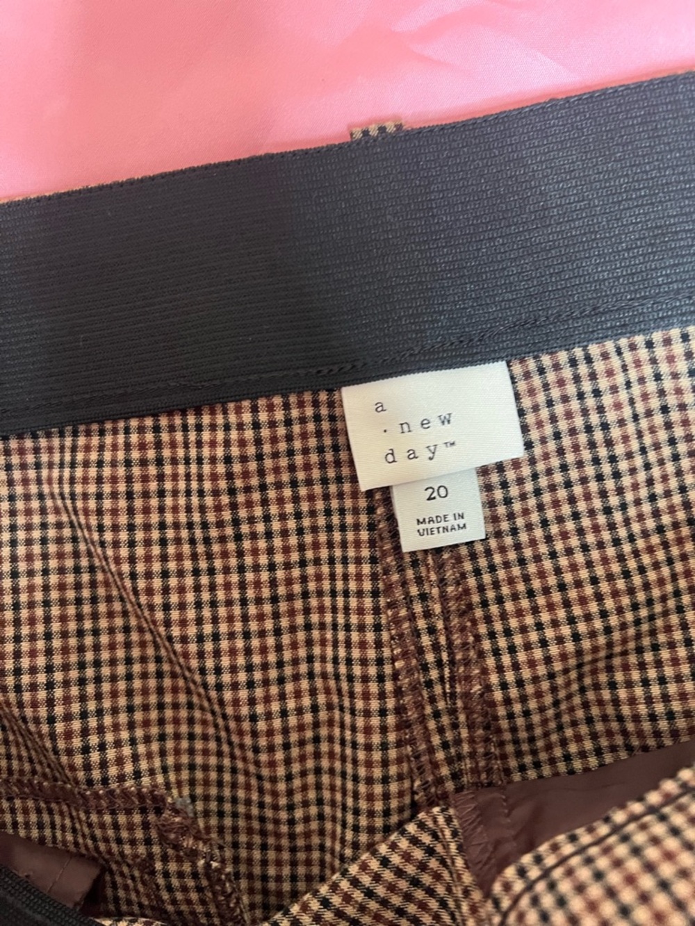 NWT Women's Tapered Ankle Pants - A New Day™ Brown Plaid SIZE 20 - Picture 5 of 8